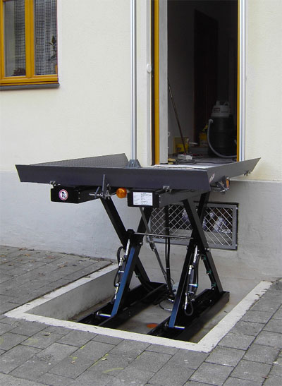 Hydrolift, Hublift, Hebeb&uuml;hne