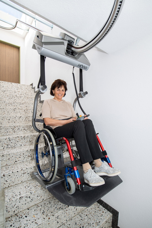 Deckensitzlift Högg